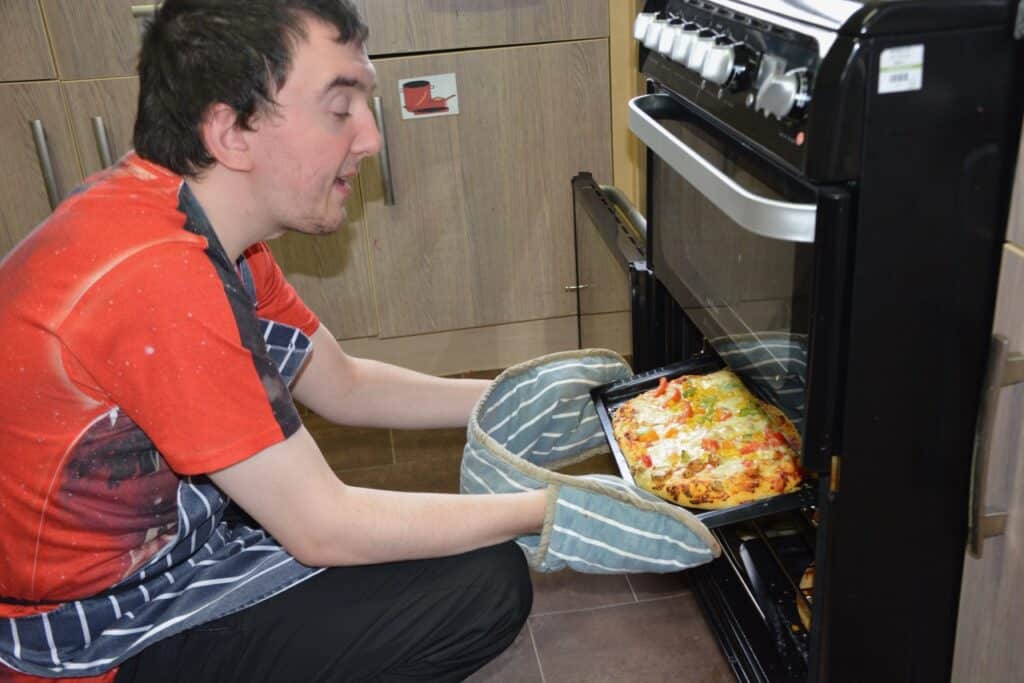 Co-op Raises £2,455 for Dunwood Park Cafe! 2 web 1 8
